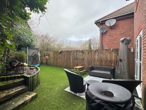 Photo 16- click for photo gallery